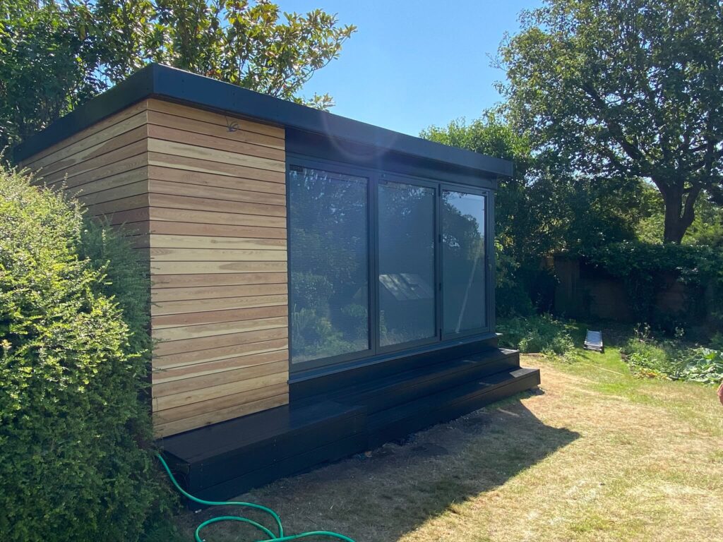 Garden room
